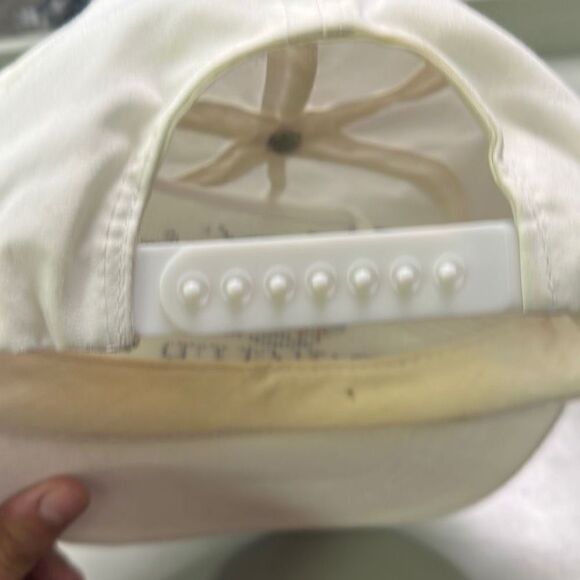 Men's White Embroidered Graphics Paradise BayClub Hawaii Snapback Cap OSFA - Picture 5 of 7